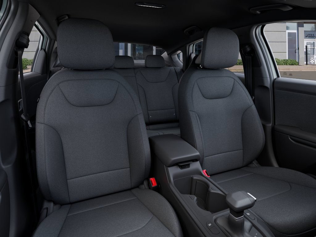 New 2026 Kia K4 FWD image 18