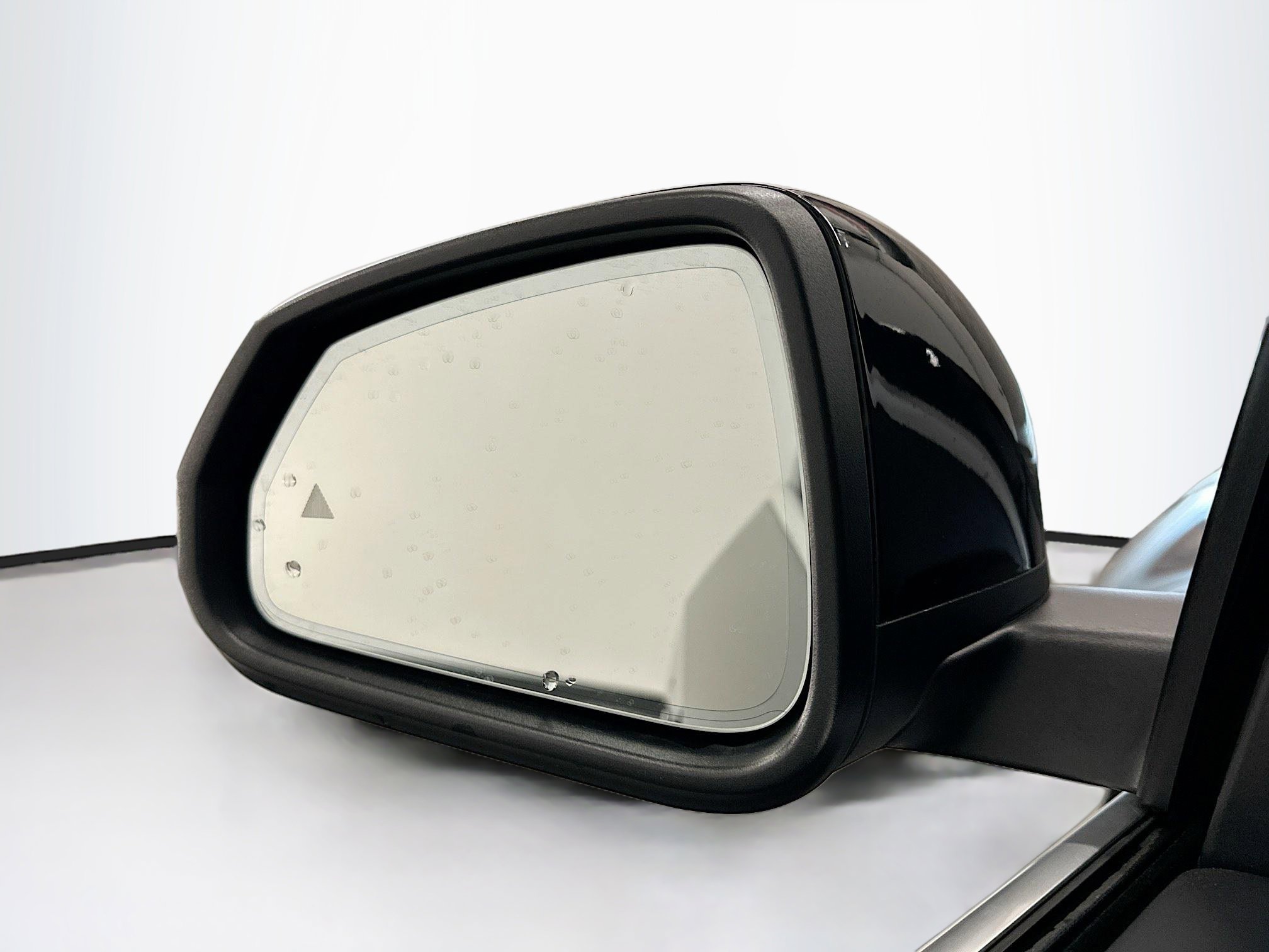 Used 2025 BMW X1 xDrive28i image 16