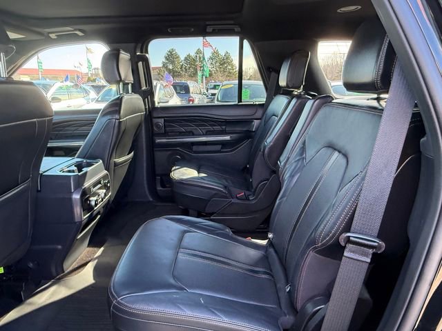Certified 2022 Ford Expedition Platinum image 9
