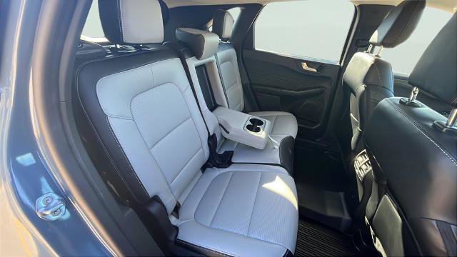 Certified 2025 Ford Escape Platinum AWD/4WD image 19