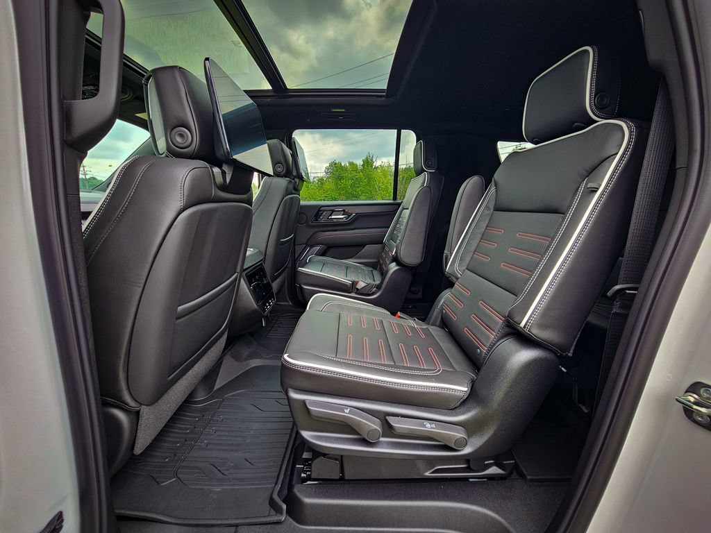 New 2026 GMC Yukon XL AT4 Ultimate w/ LPO, Floor Liner Package AWD/4WD image 37