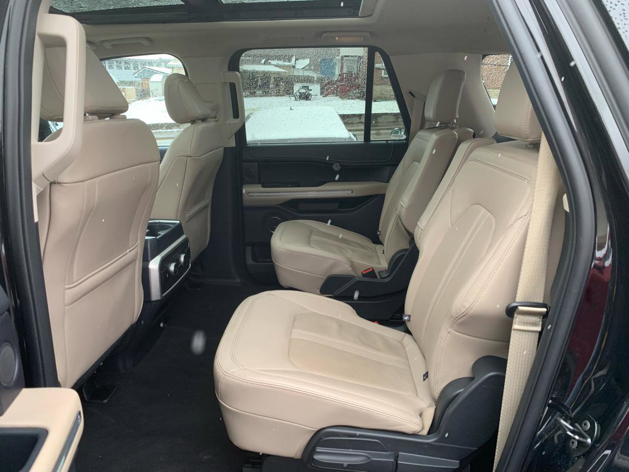 Used 2024 Ford Expedition Max Limited image 9