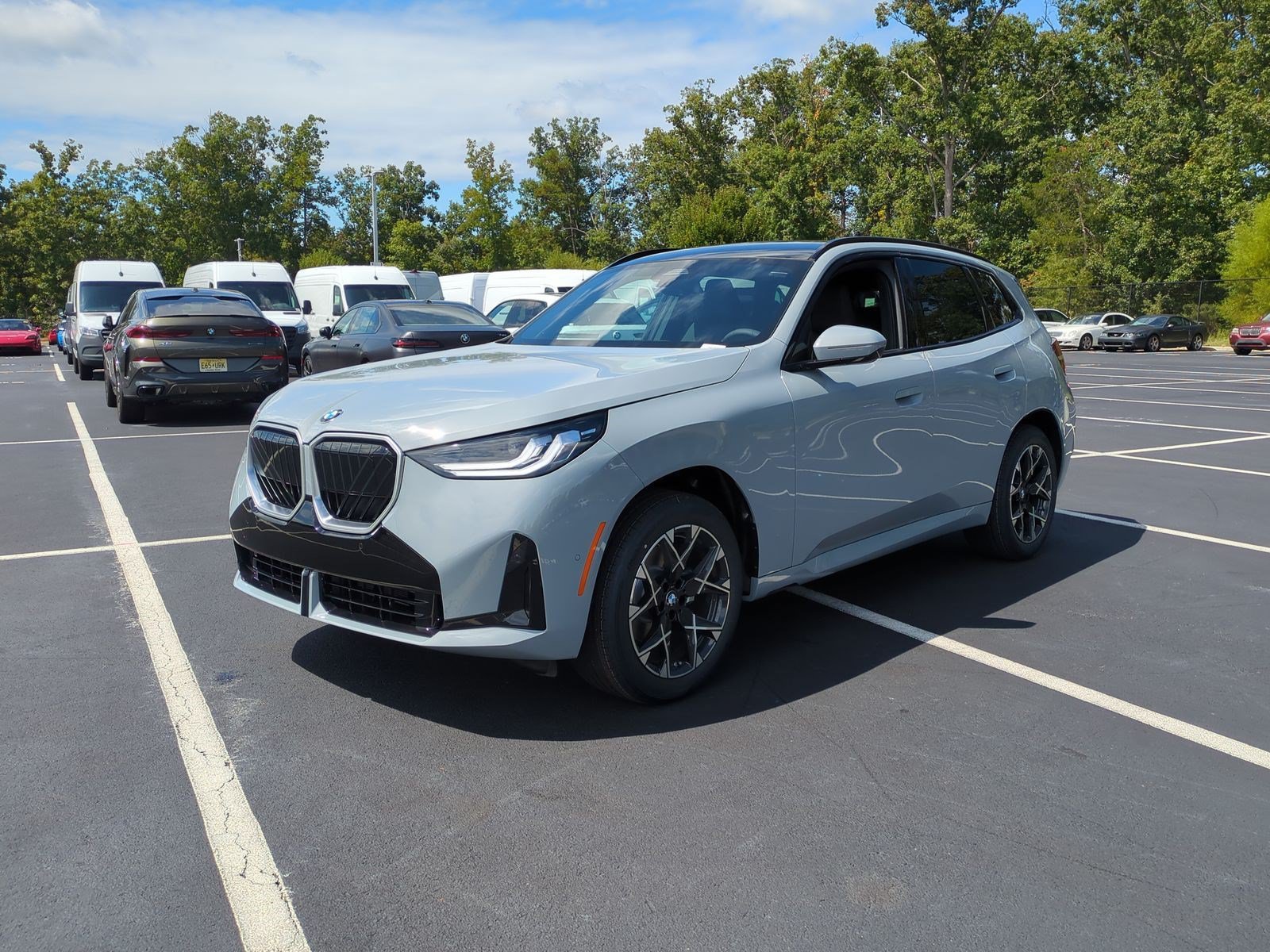 Certified 2026 BMW X3 xDrive30i w/ M Sport Package AWD/4WD image 5