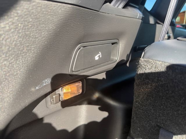 Used 2024 Mitsubishi Outlander SE Black Edition image 33