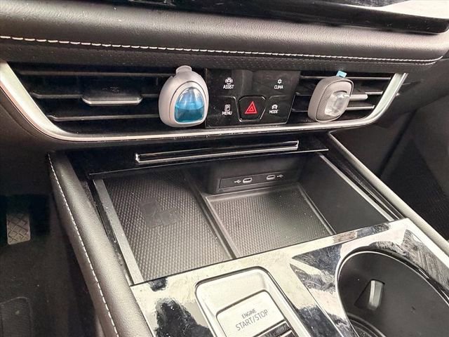 Used 2024 Volkswagen Atlas Cross Sport SE image 20