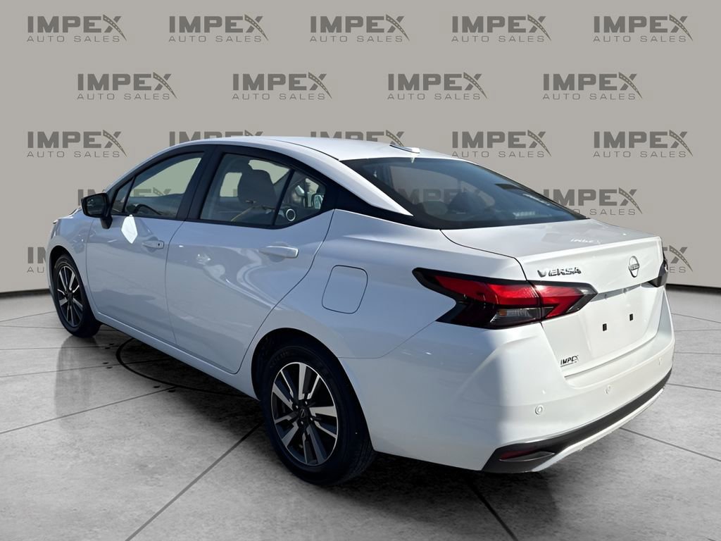 Used 2025 Nissan Versa SV FWD image 3