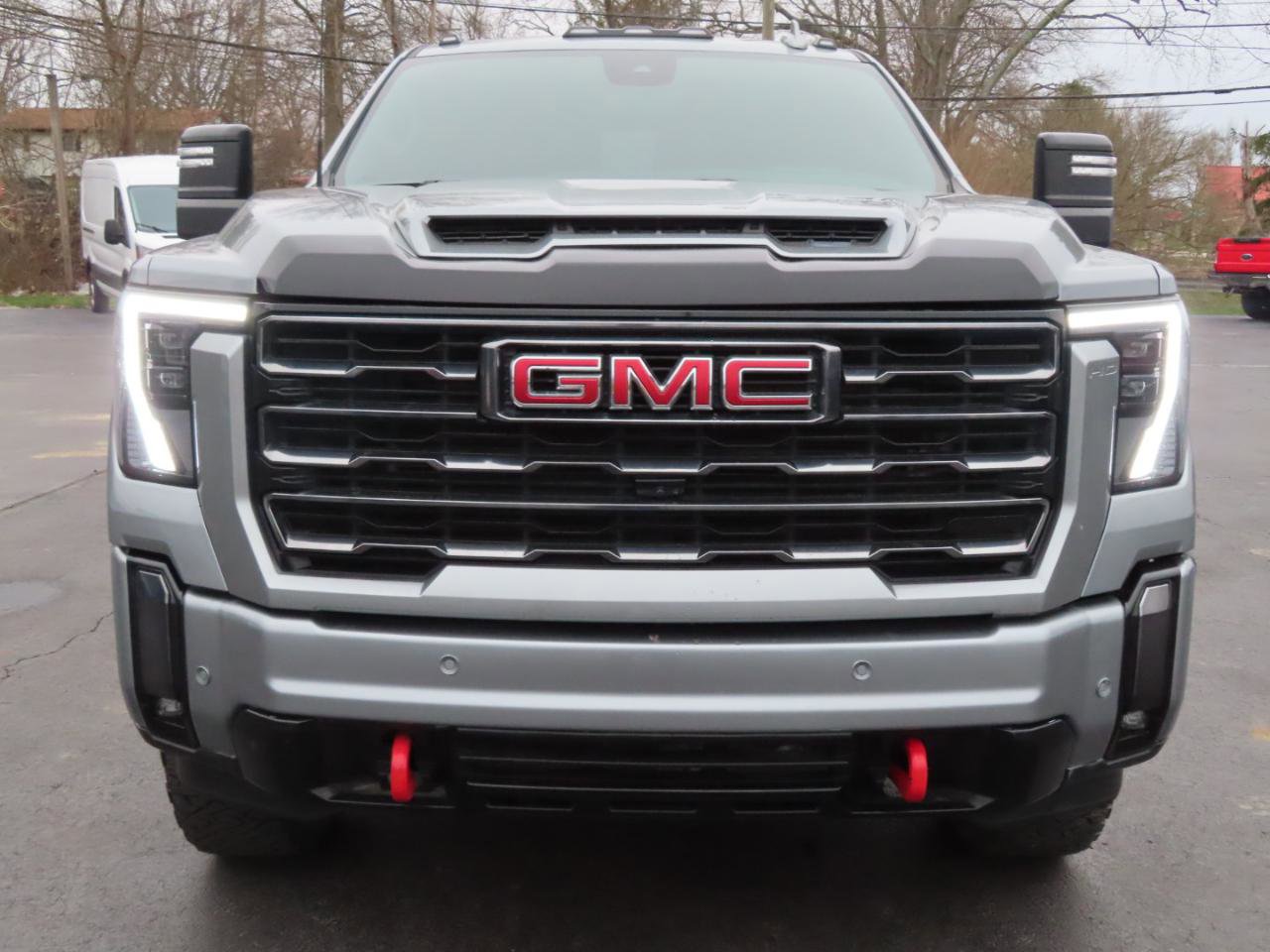 Used 2024 GMC Sierra 2500 AT4 w/ AT4 Premium Plus Package image 8