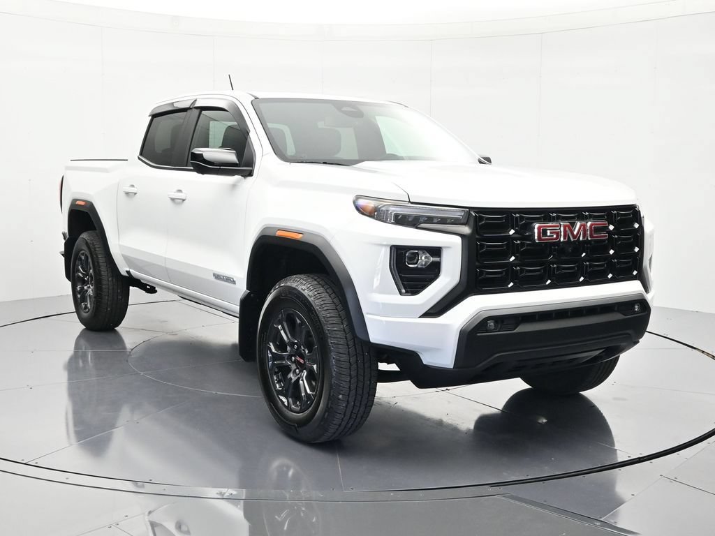 Used 2025 GMC Canyon Elevation w/ Convenience Package RWD image 3