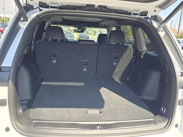 New 2025 Jeep Grand Cherokee Limited image 8