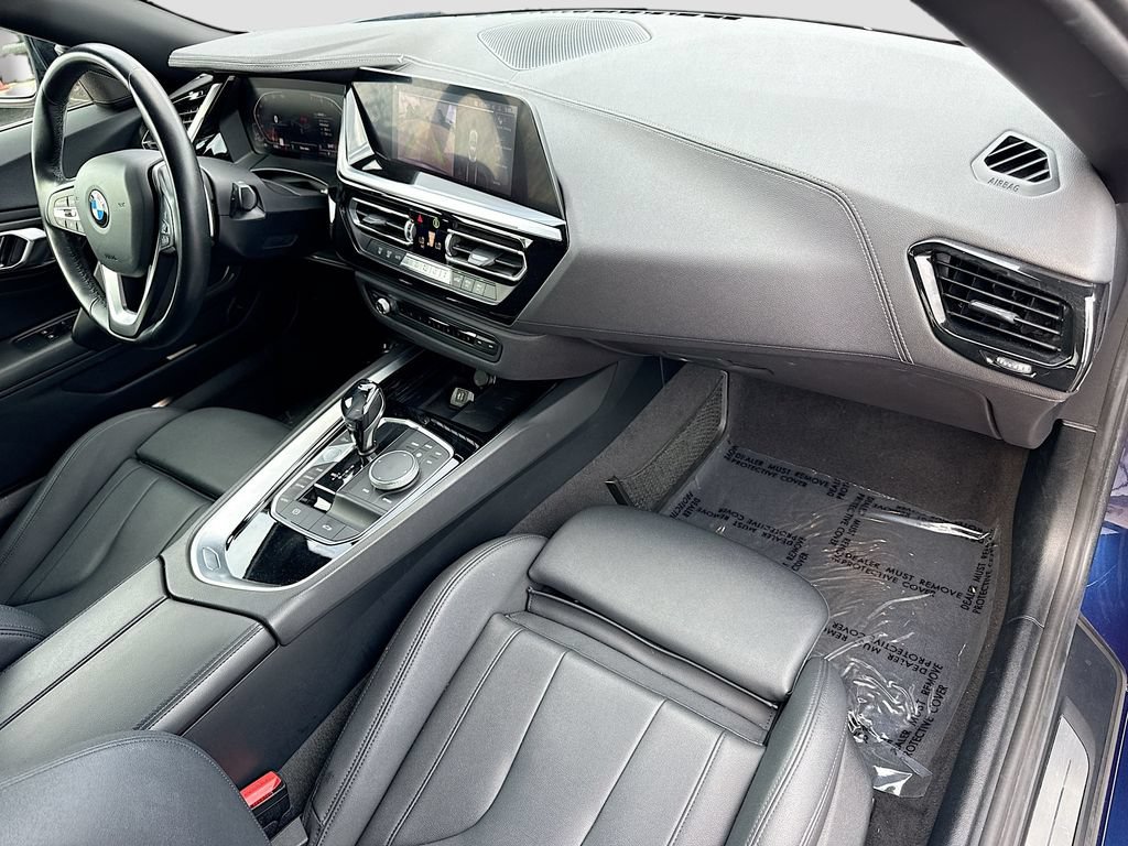 Used 2019 BMW Z4 sDrive30i w/ Convenience Package RWD image 13