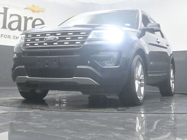 Used 2017 Ford Explorer Limited AWD/4WD image 4