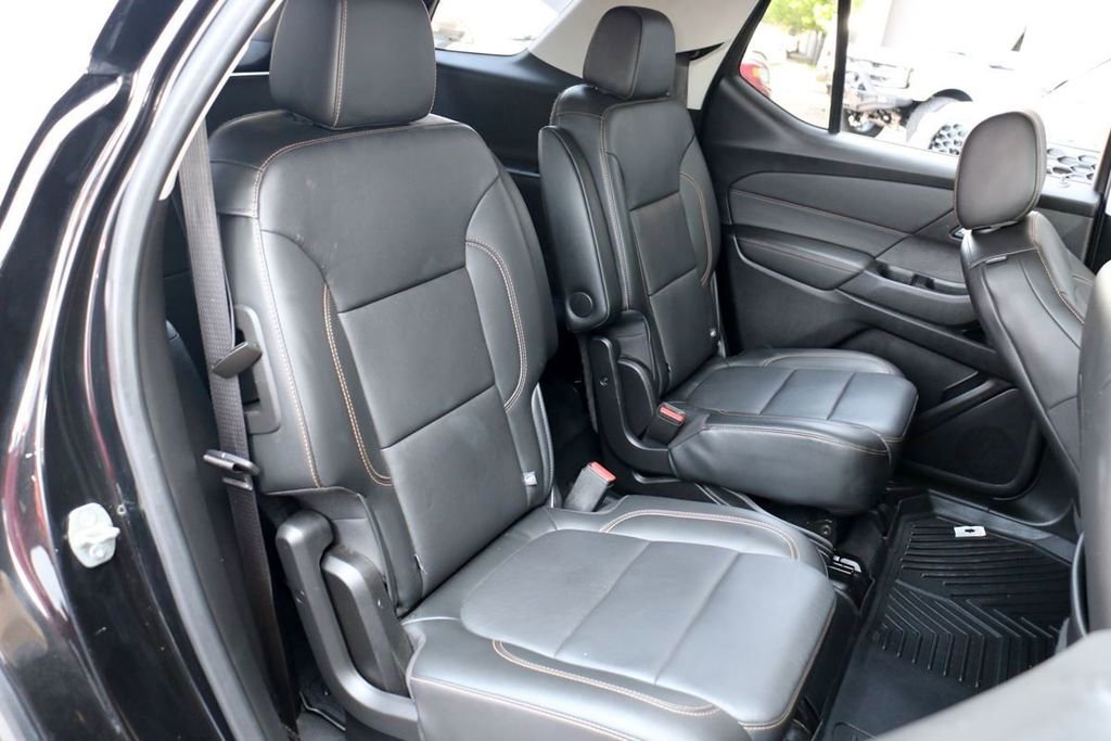 Used 2019 Chevrolet Traverse RS FWD image 27
