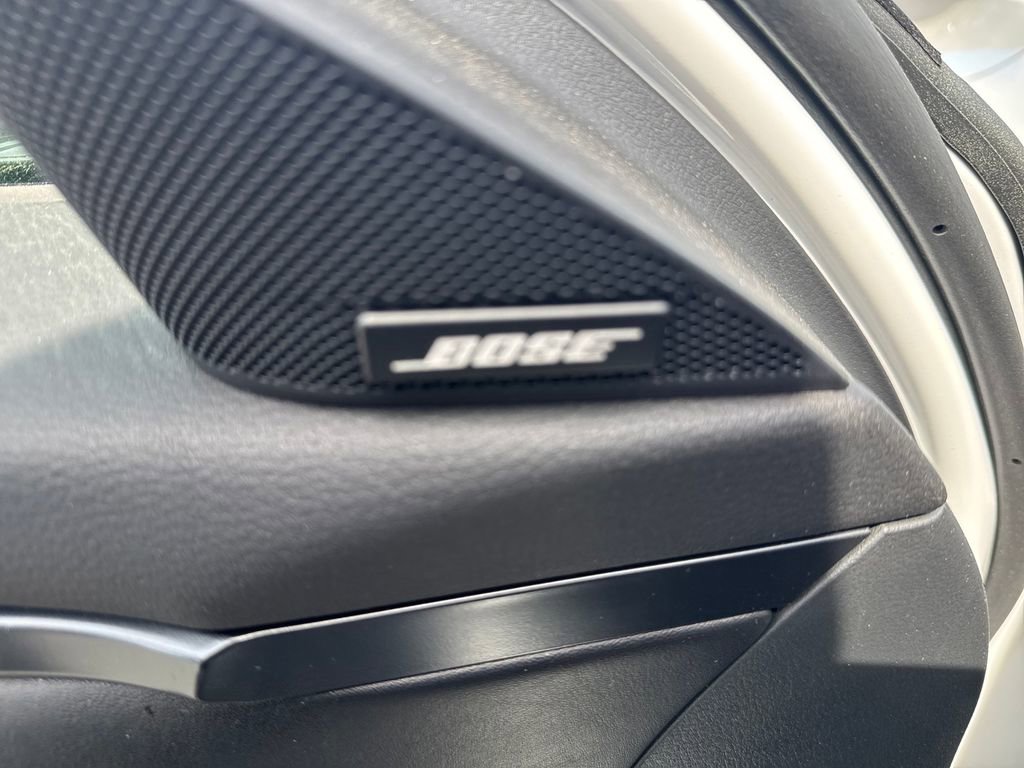 Used 2025 MAZDA CX-50 AWD 2.5 Hybrid w/ Premium Pkg image 14