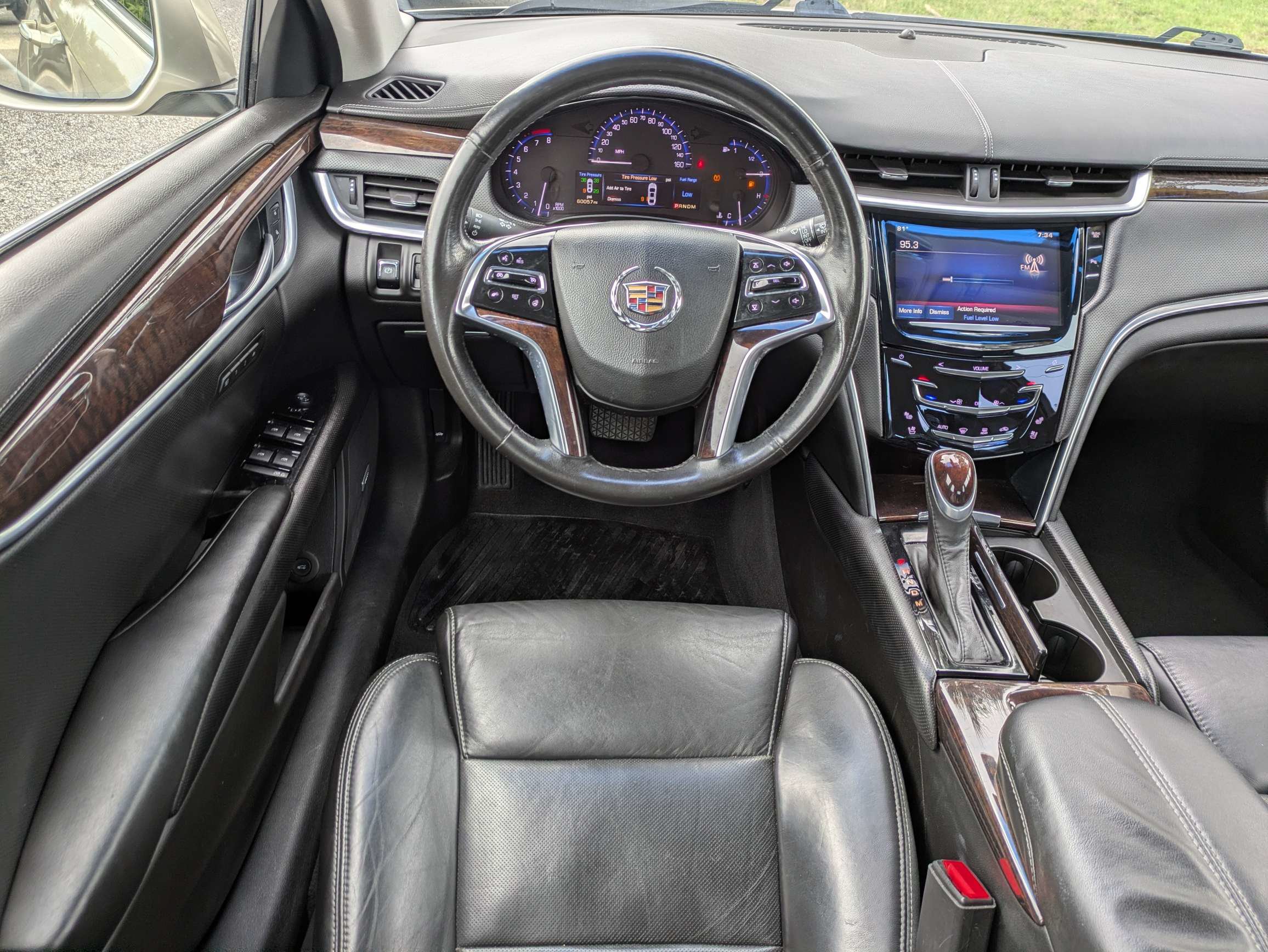 Used 2015 Cadillac XTS Luxury AWD/4WD image 17