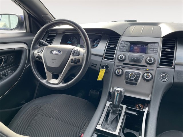 Used 2015 Ford Taurus SEL image 10