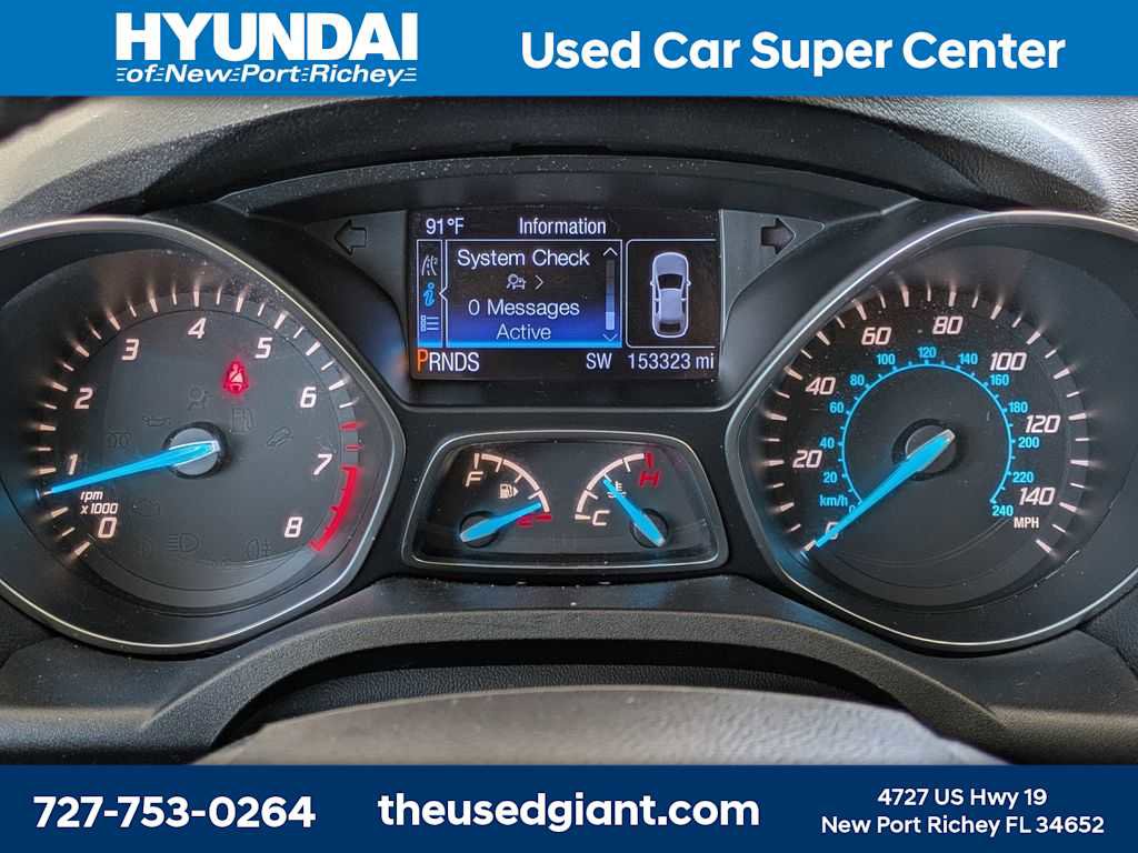 Used 2016 Ford Escape Titanium w/ Equipment Group 301A AWD/4WD image 38