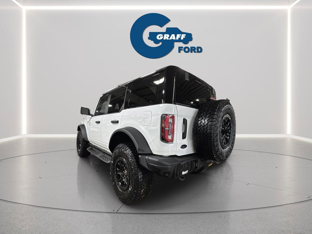 New 2025 Ford Bronco Badlands image 3