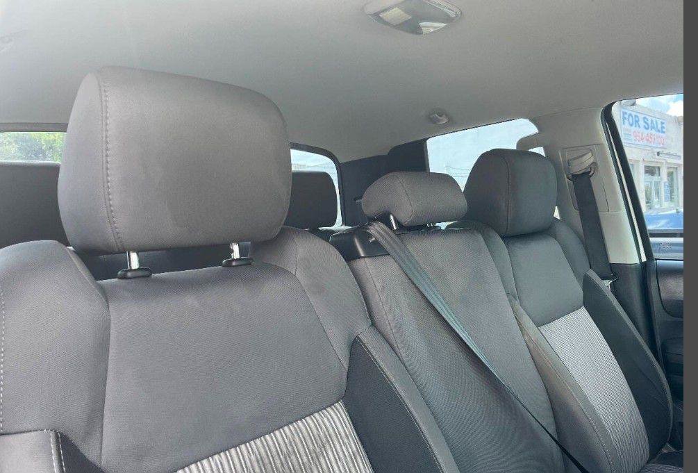 Used 2016 Toyota Tundra SR w/ Tow Package image 11