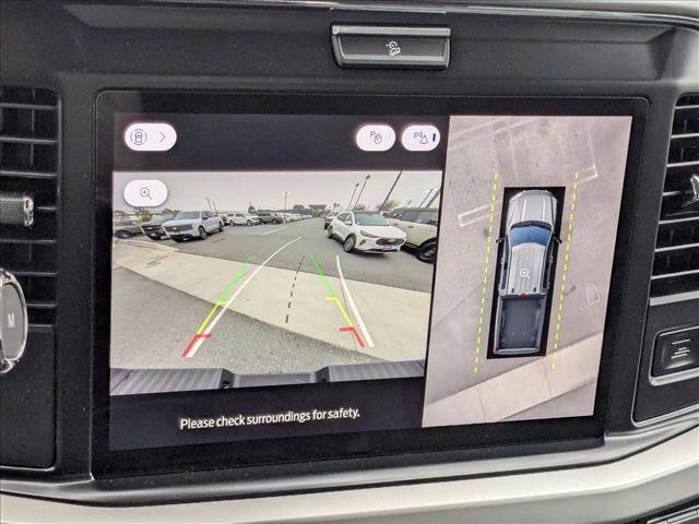New 2026 Ford F250 XLT w/ XLT Premium Package image 13