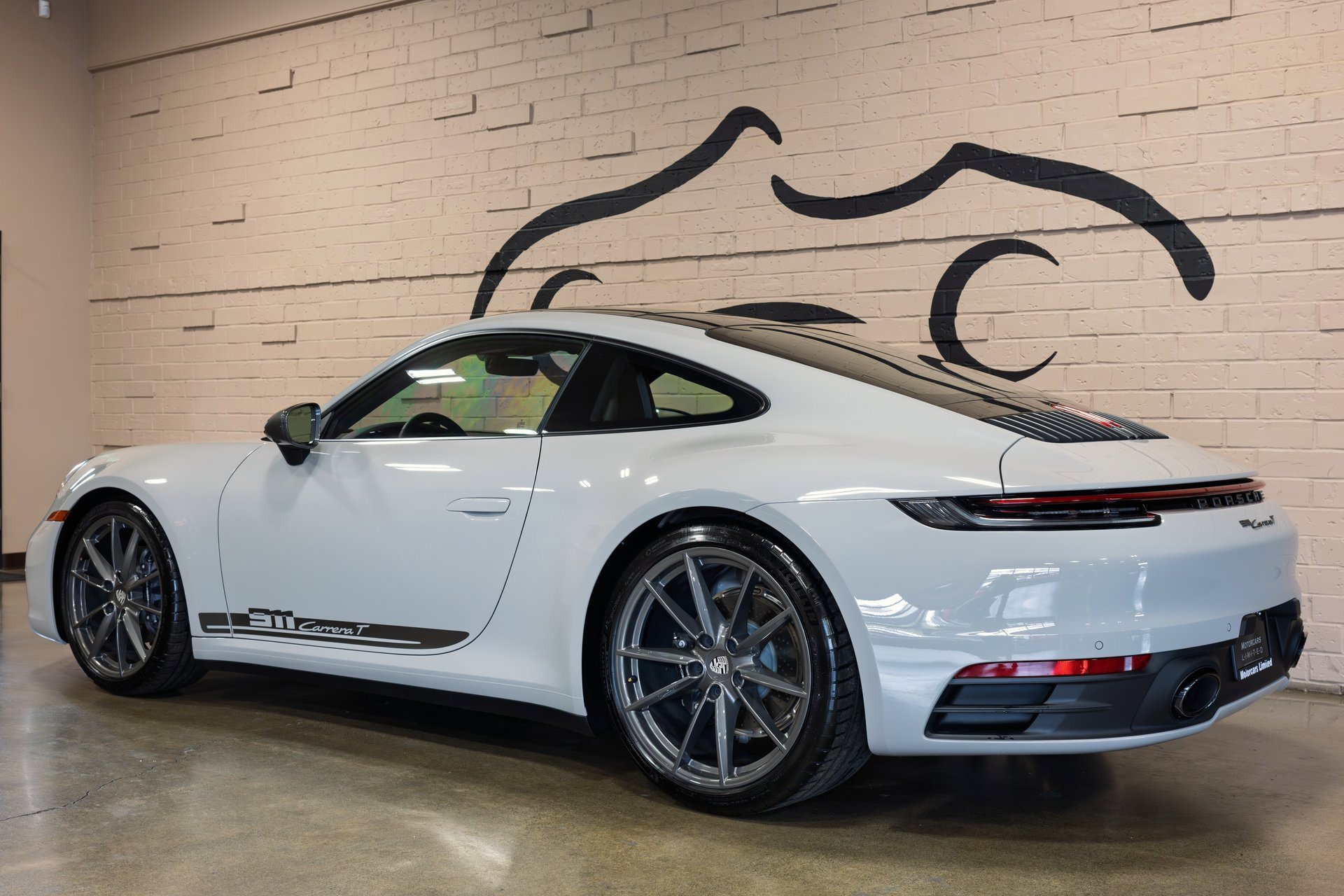 Used 2024 Porsche 911 Carrera T image 10