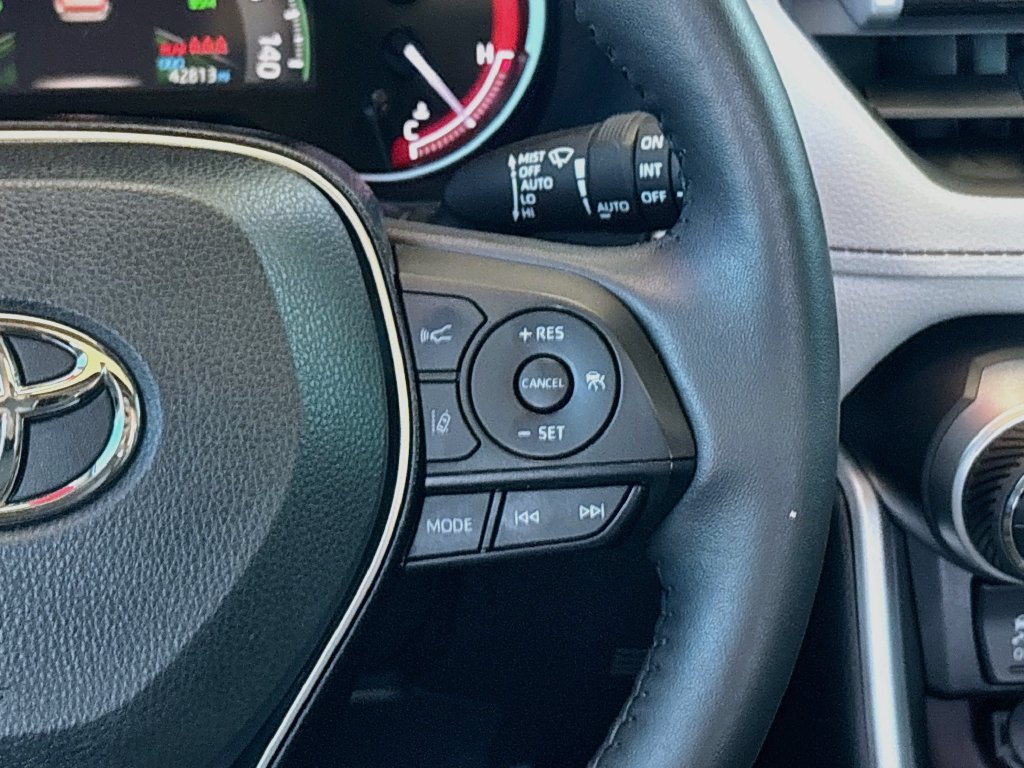 Certified 2021 Toyota RAV4 Limited FWD image 12