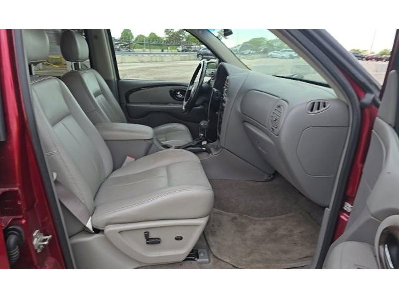 Used 2006 Buick Rainier CXL AWD/4WD image 6