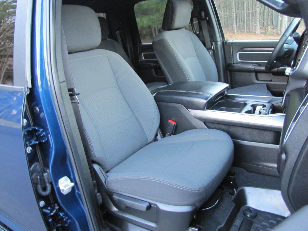 Used 2024 RAM 2500 Lone Star w/ Night Edition image 16