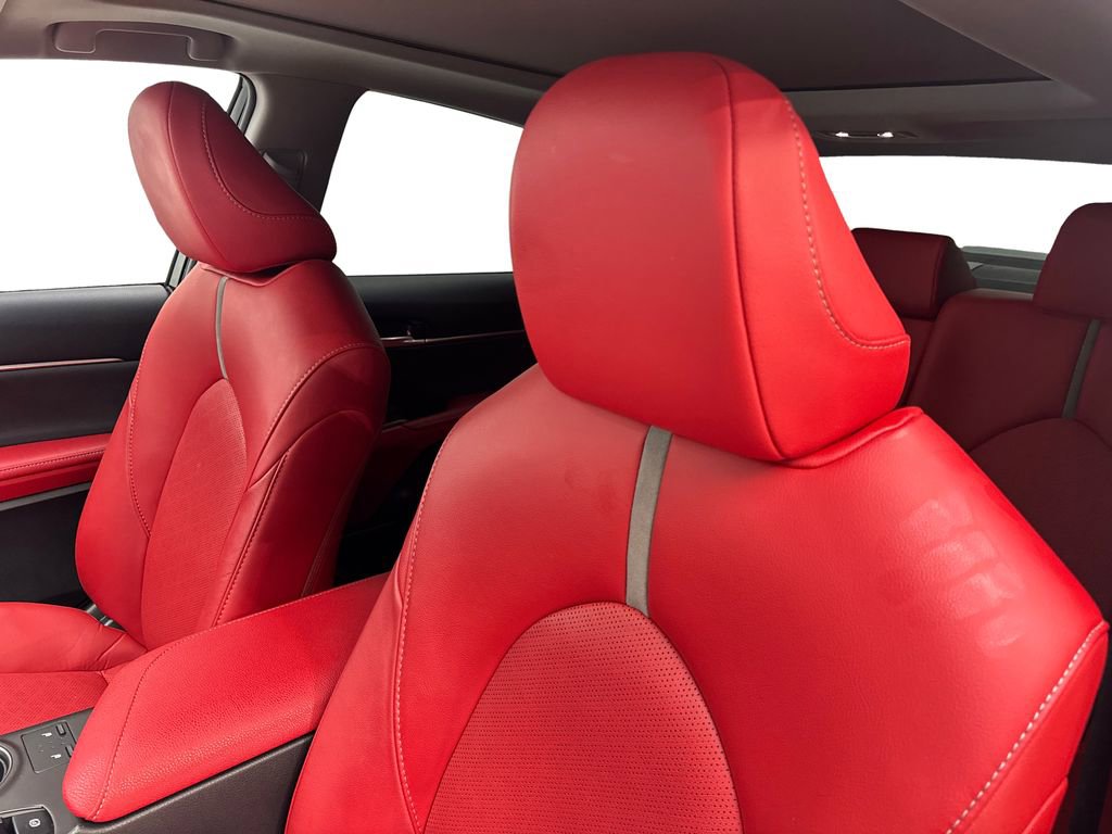 Used 2024 Toyota Camry XSE FWD image 27