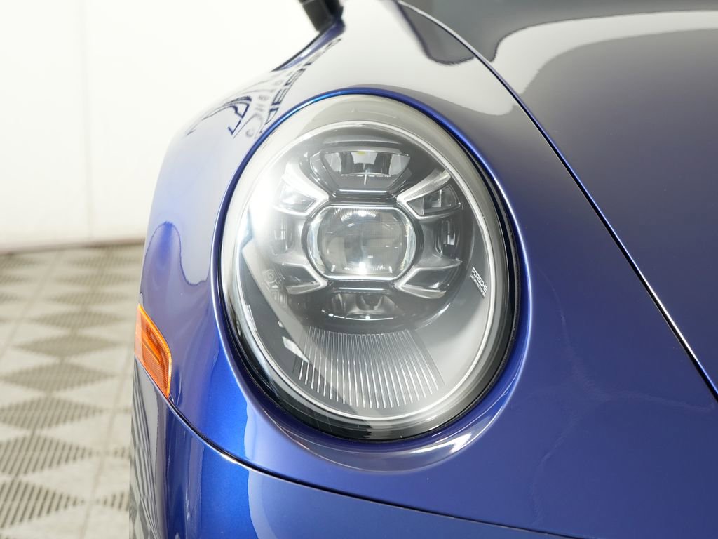 Certified 2020 Porsche 911 Carrera 4S image 11