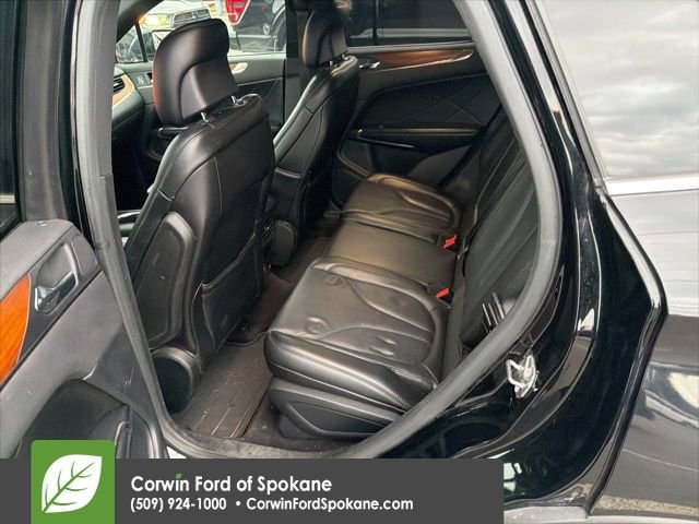 Used 2017 Lincoln MKC Reserve image 18