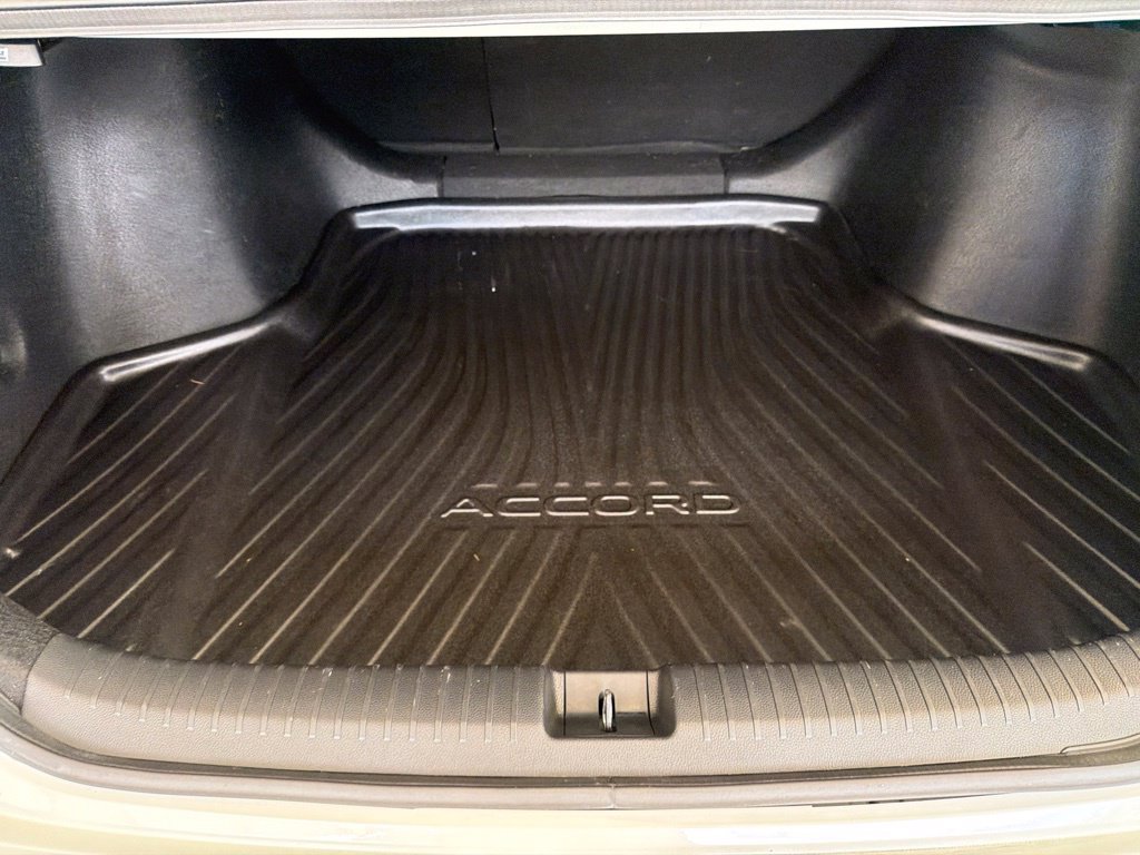 Used 2023 Honda Accord Sport image 30