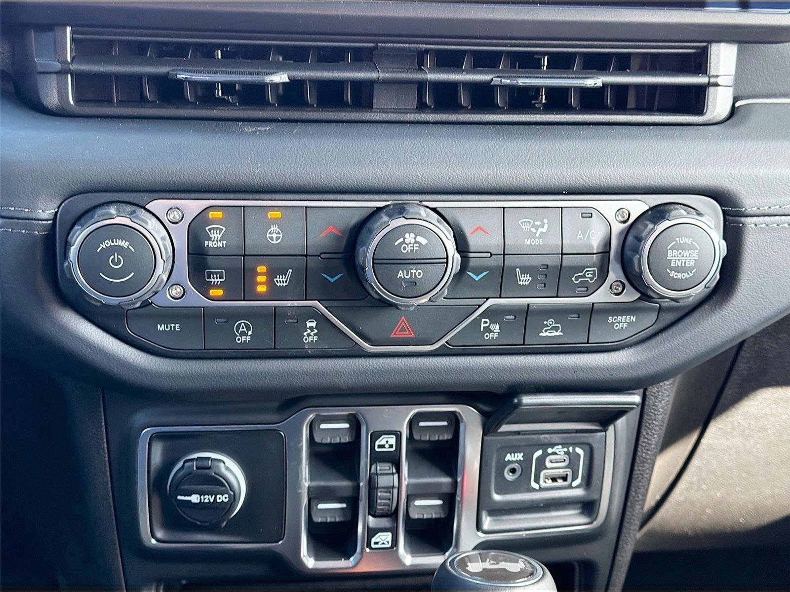 New 2026 Jeep Wrangler Sahara w/ Safety Group image 15