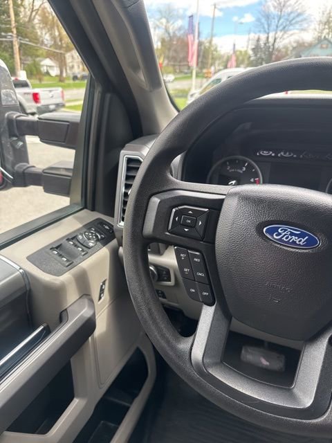 Used 2018 Ford F250 XLT w/ XLT Premium Package image 23