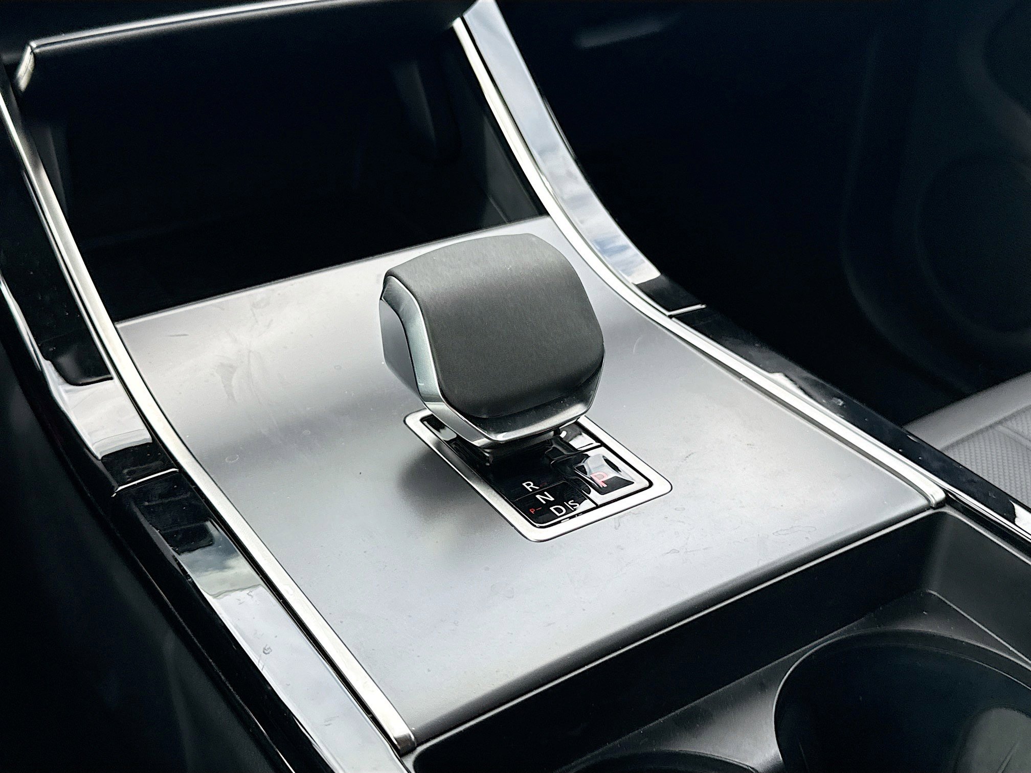 Used 2026 Land Rover Range Rover Evoque S image 28