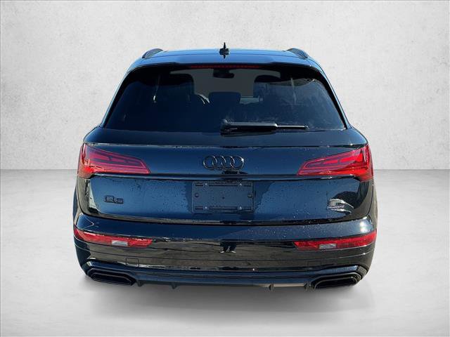 Used 2024 Audi Q5 2.0T Premium w/ Summer of Audi Package image 6