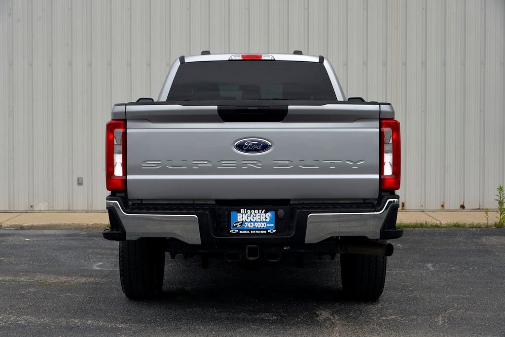 Used 2024 Ford F350 XLT w/ FX4 Off-Road Package AWD/4WD image 7