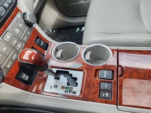Used 2012 Toyota Highlander Limited w/ Tow Pkg AWD/4WD image 17