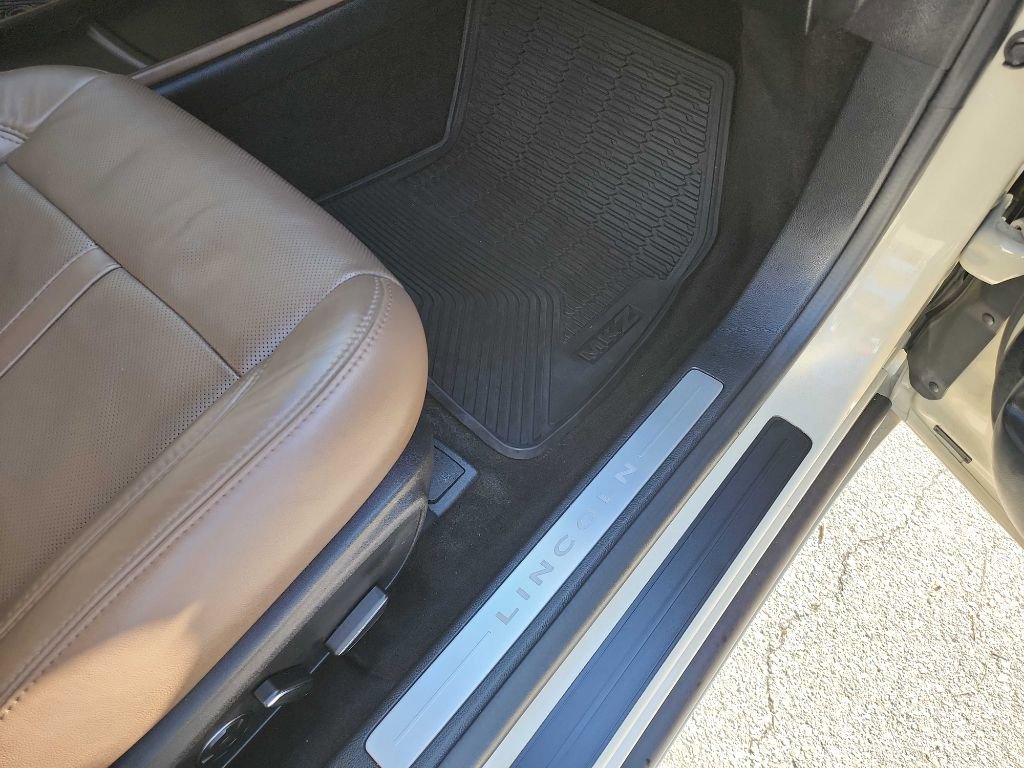 Used 2015 Lincoln MKZ AWD w/ Equipment Group 102A Reserve image 34