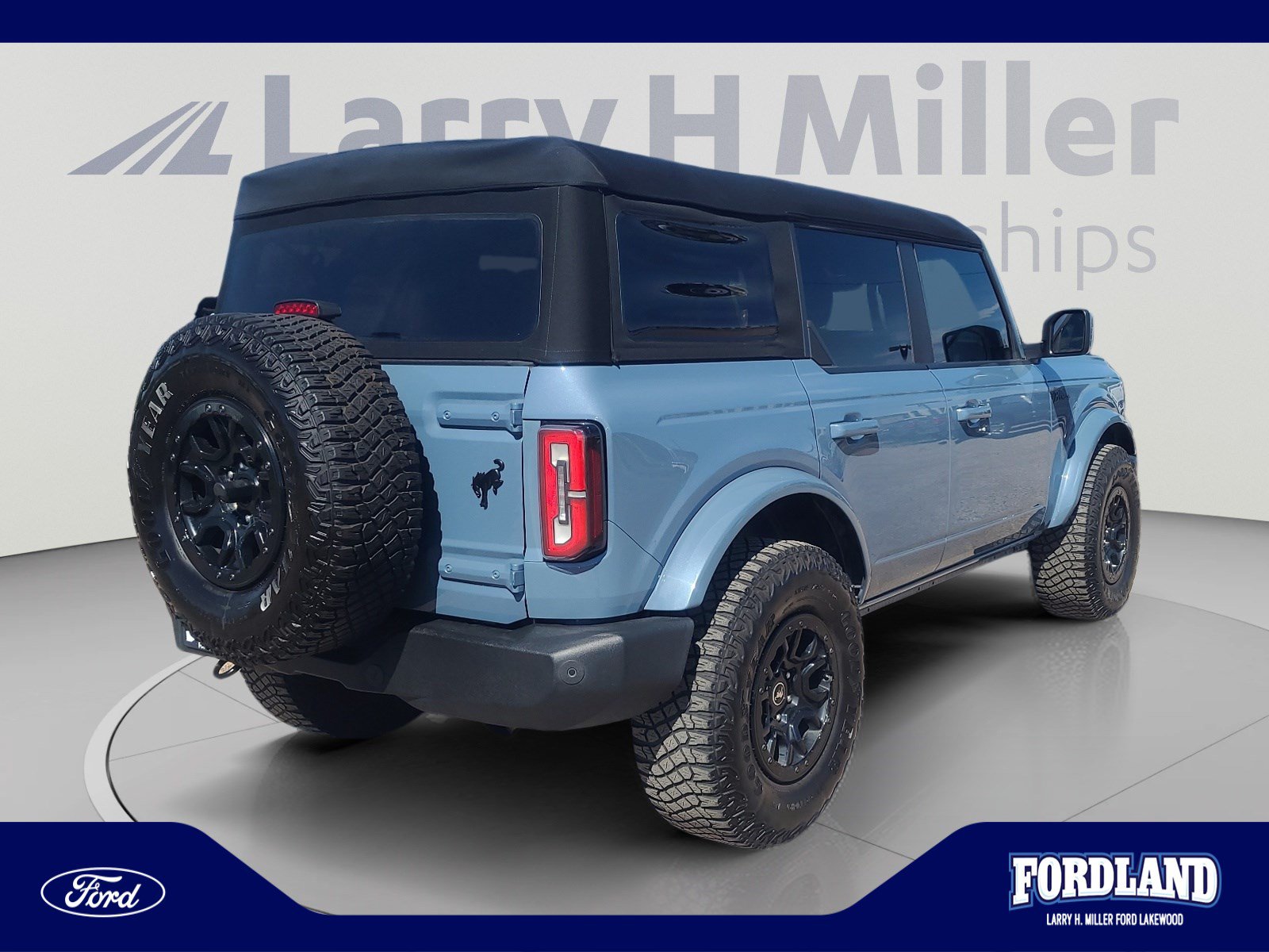 Used 2023 Ford Bronco Outer Banks AWD/4WD image 5