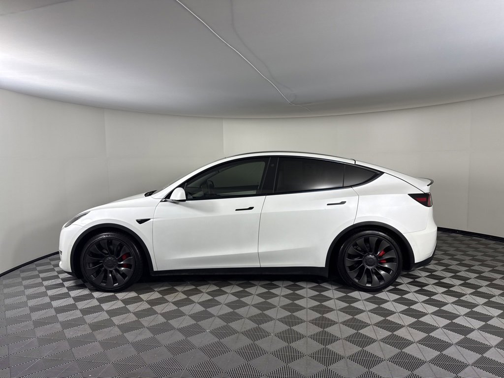 Used 2022 Tesla Model Y Performance image 2