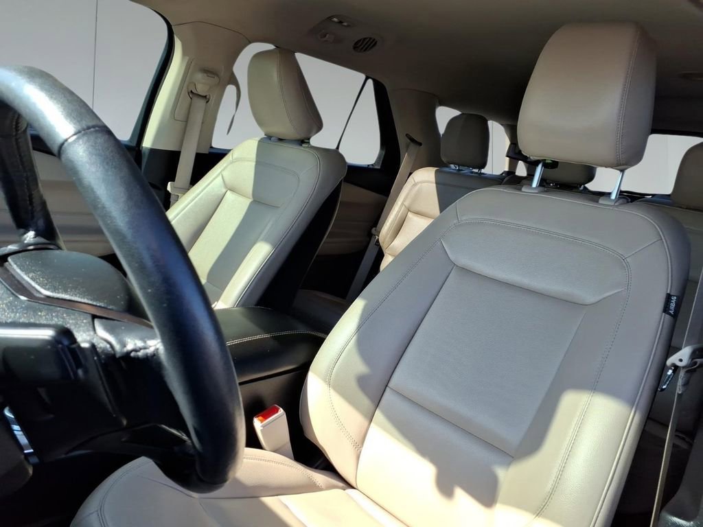 Used 2020 Ford Explorer XLT w/ Equipment Group 202A image 15
