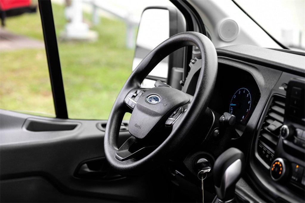Used 2021 Ford Transit 350 XLT image 11
