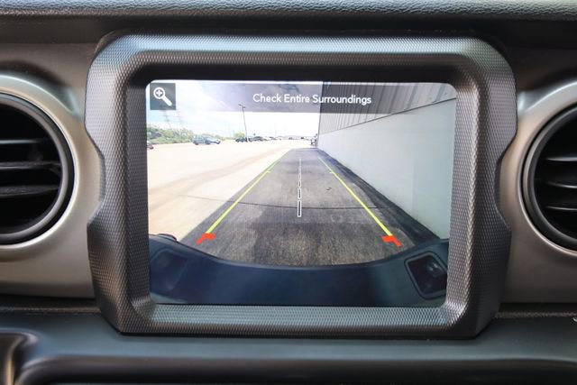 Used 2021 Jeep Gladiator Sport image 19