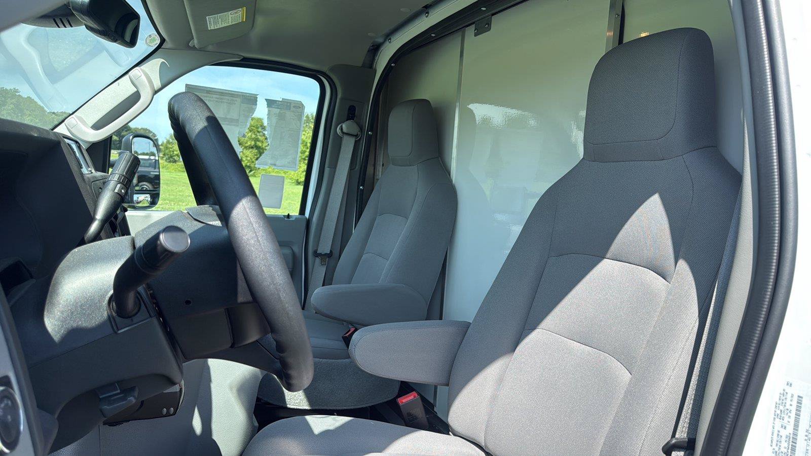 New 2027 Ford E-350 and Econoline 350 Super Duty w/ Power Equipment Group RWD image 12