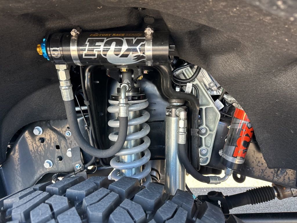 Used 2024 Ford F250 Lariat w/ Lariat Ultimate Package image 17