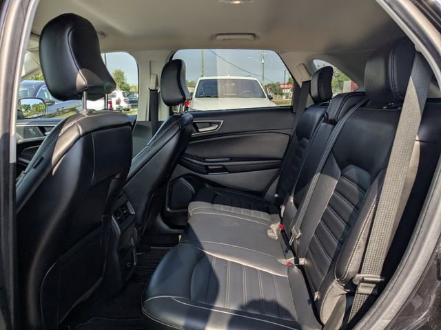 Used 2022 Ford Edge SEL image 12