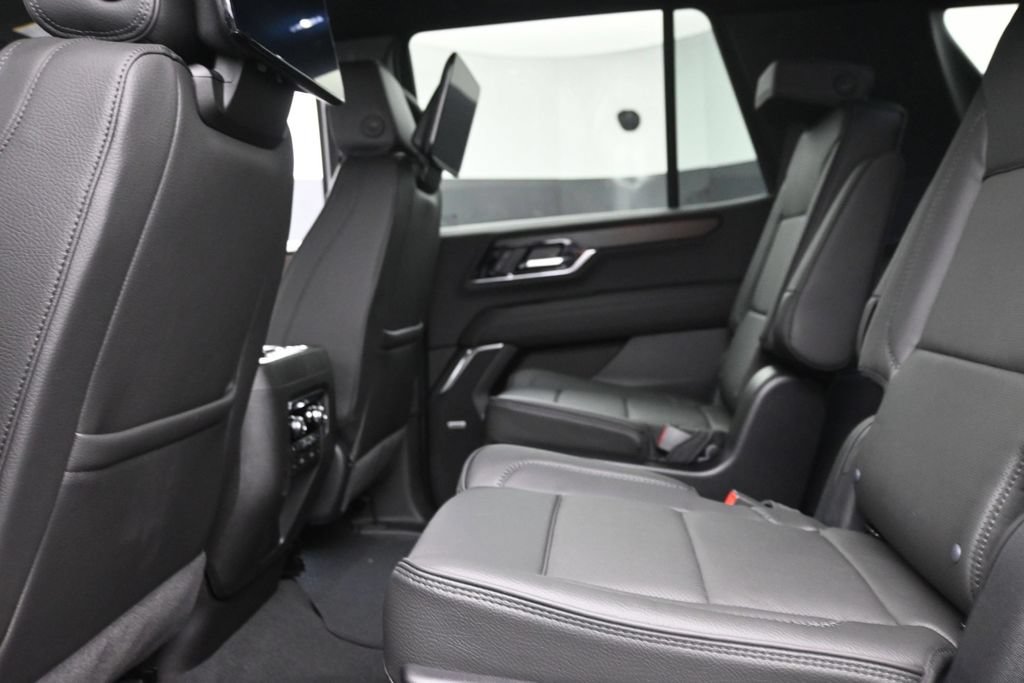 New 2026 GMC Yukon Denali w/ Denali Reserve Package AWD/4WD image 15