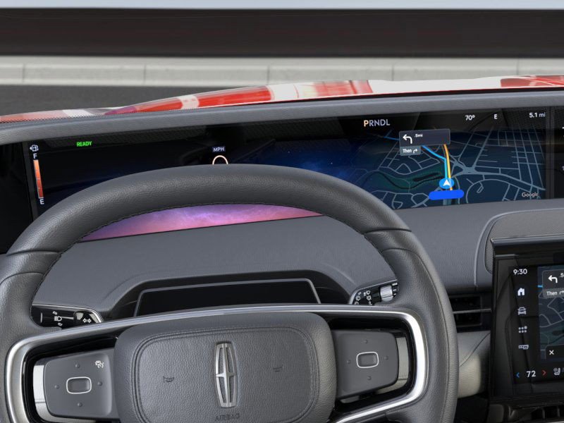 New 2025 Lincoln Nautilus Premier image 13