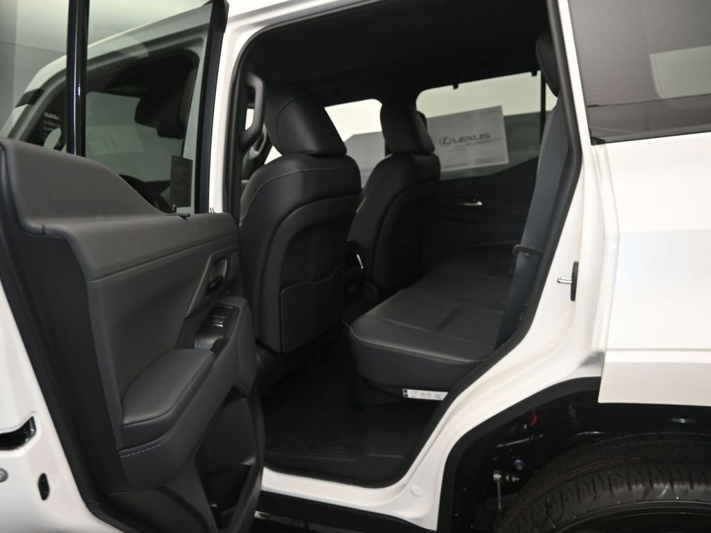 New 2026 Lexus GX 550 w/ Accessory Package (2T) image 11