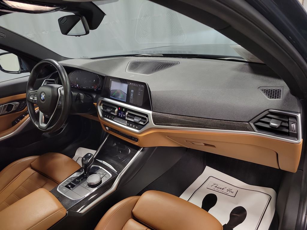 Used 2019 BMW 330i xDrive Sedan w/ Premium Package image 29